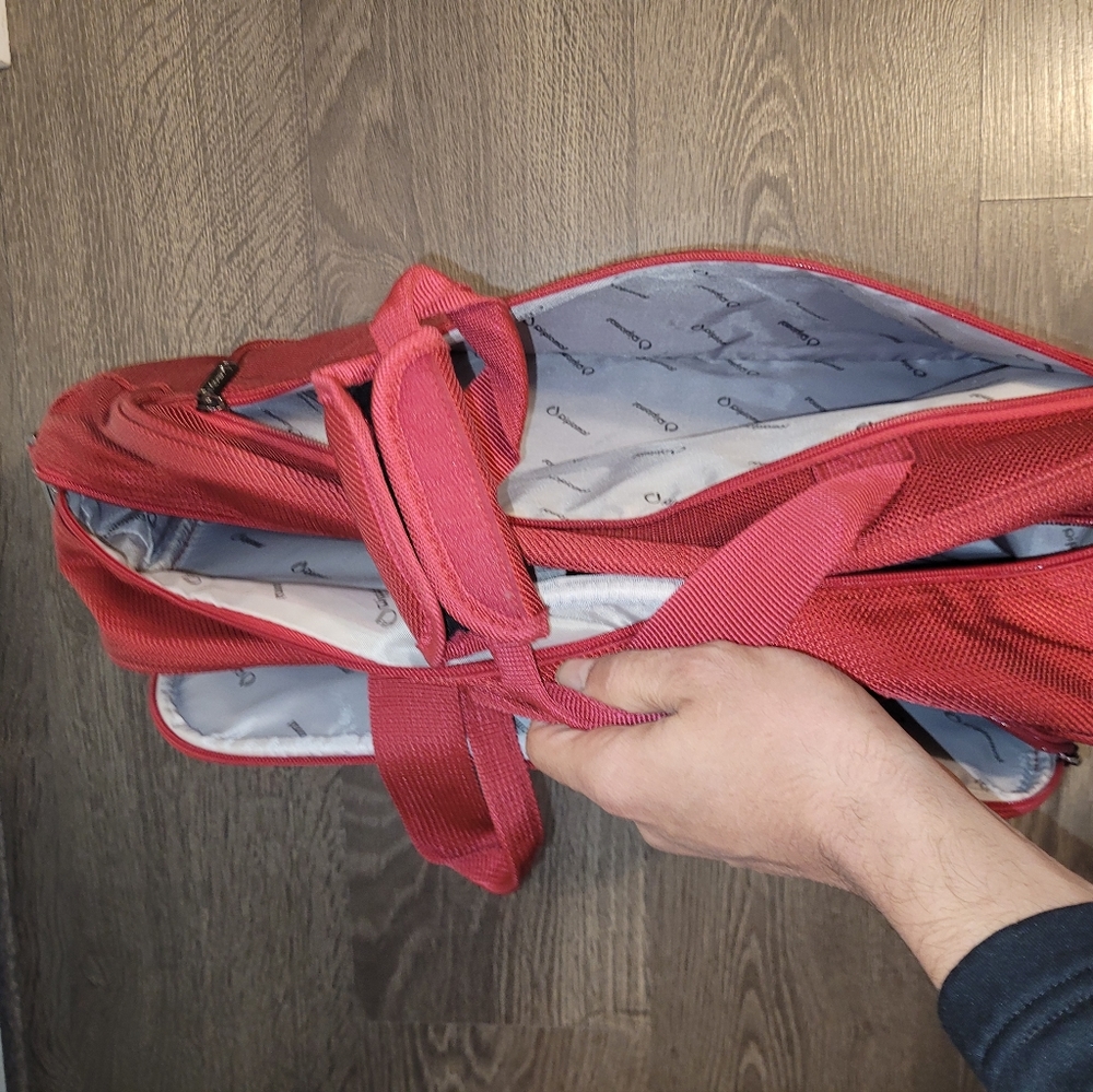 Red soft bag - Picture 9 of 11